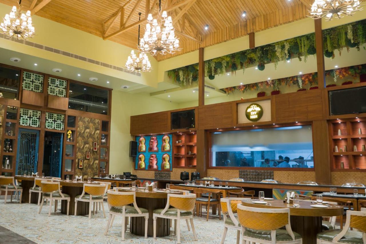 Clarks Inn Suites Kangra Luaran gambar