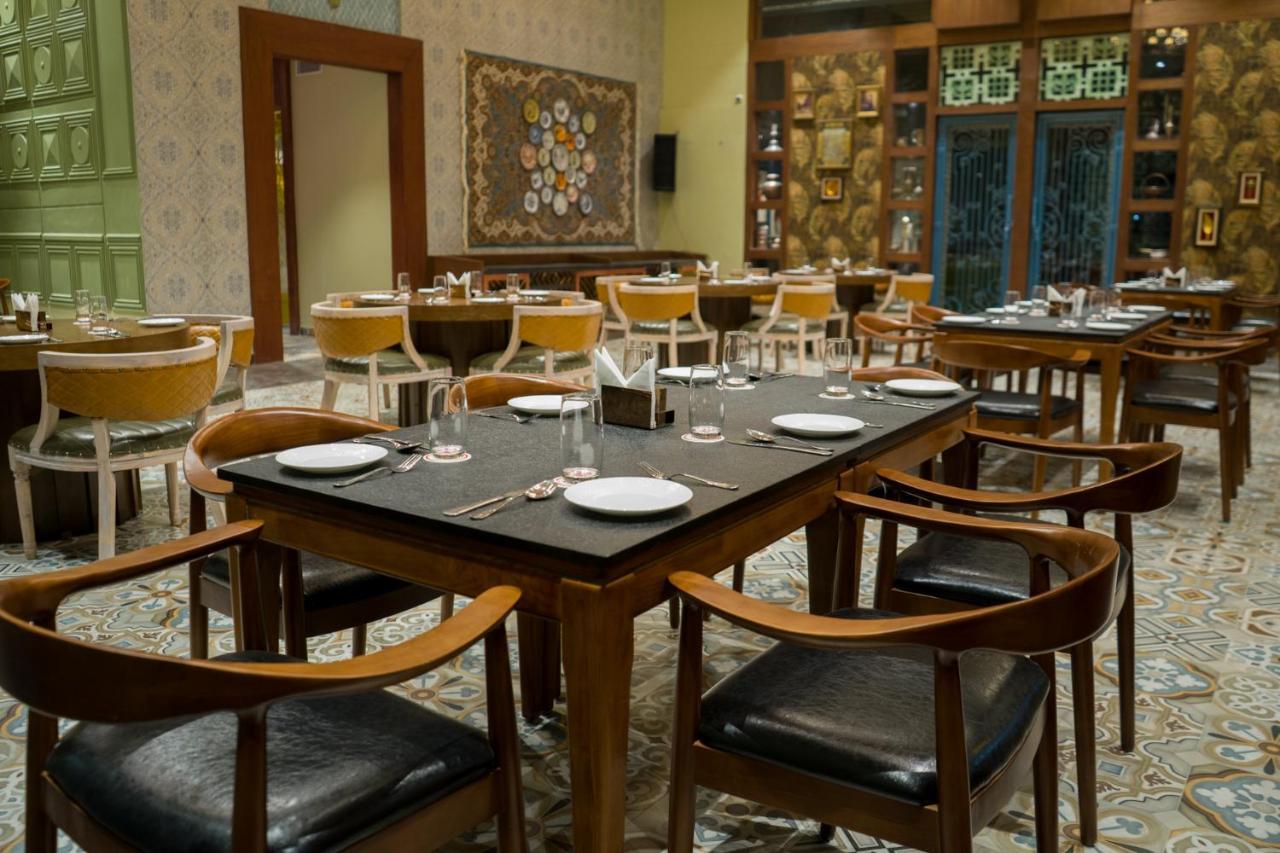 Clarks Inn Suites Kangra Luaran gambar