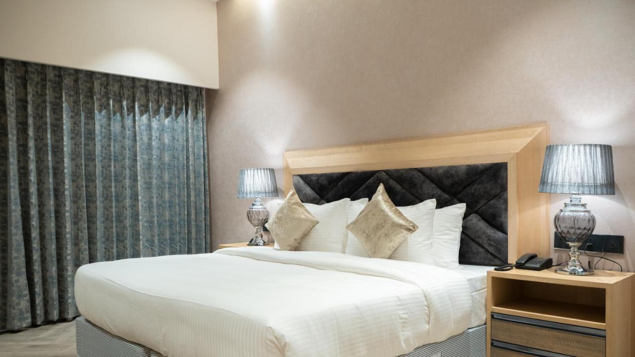 Clarks Inn Suites Kangra Luaran gambar